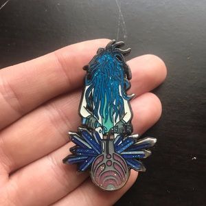 Enamel pin